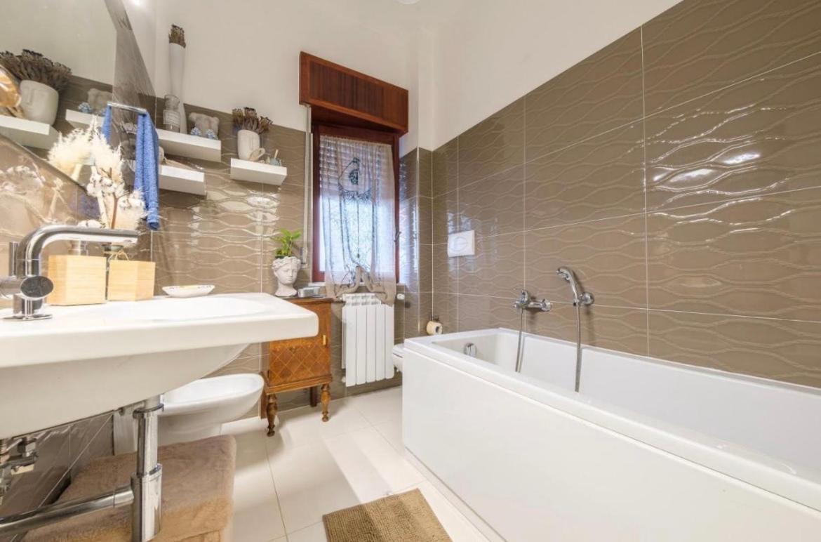 Bed and Breakfast Casa Luce Милаццо Экстерьер фото